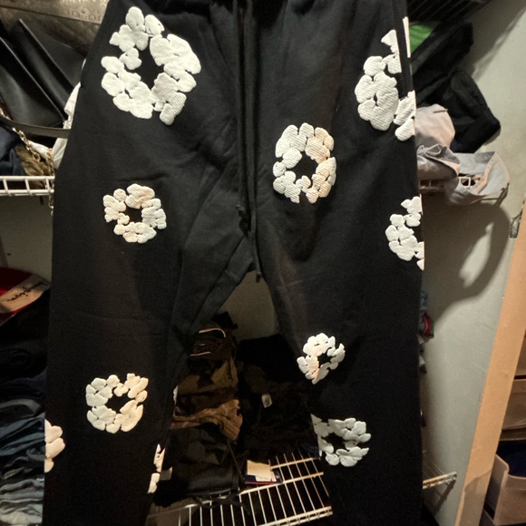 Wear it only once it didn’t fit me